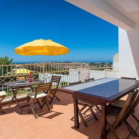 וילה Sleeps 8 With Pool And Parking